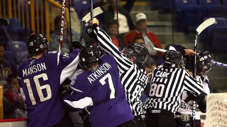 хокей на лед побой масов бой