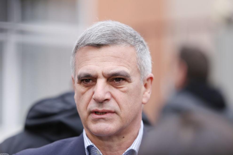  Стефан Янев 