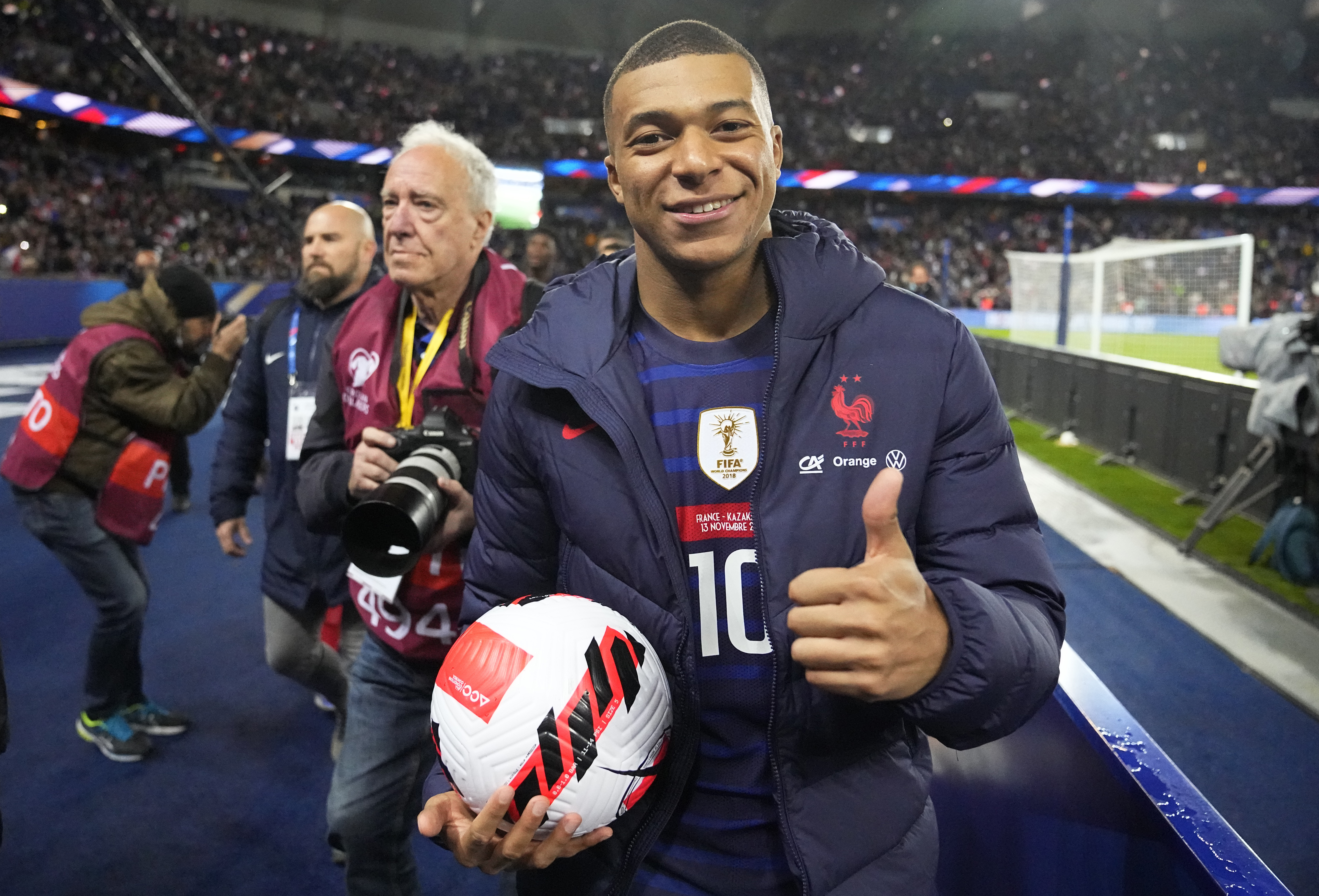 Мбапе Казахстан