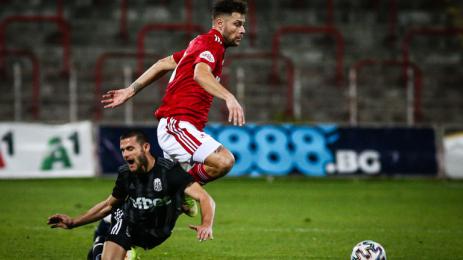 Яник Вилдсхют