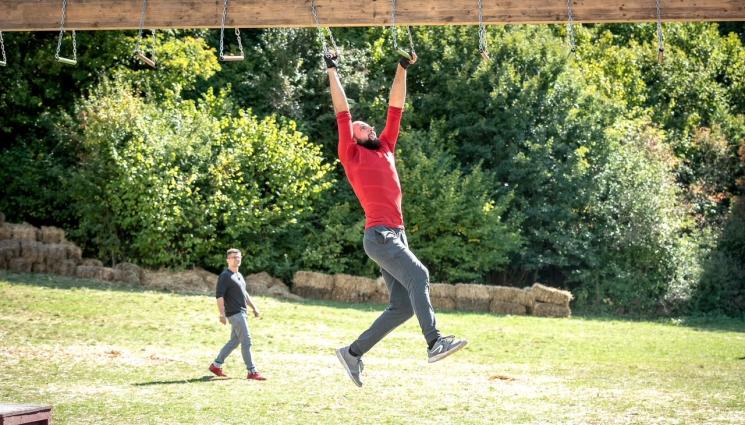 Фермата - Строителят Виктор Каров напусна Фермата