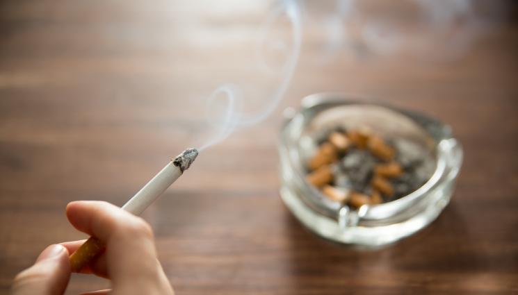 пушене - ВНИМАНИЕ: Болестта на Крон обича пушачите!