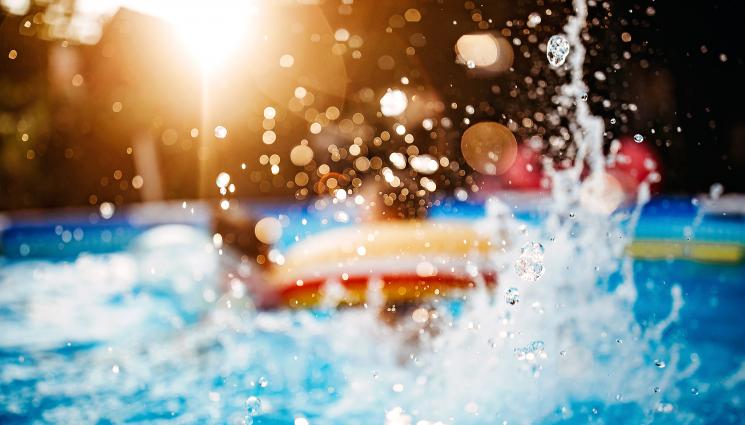 басейн - НА ПЛАЖ ВКЪЩИ: Пълним басейна през юли