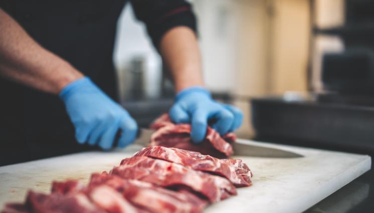 месо - Ядем повече мръвки, намаляваме хляба и млякото