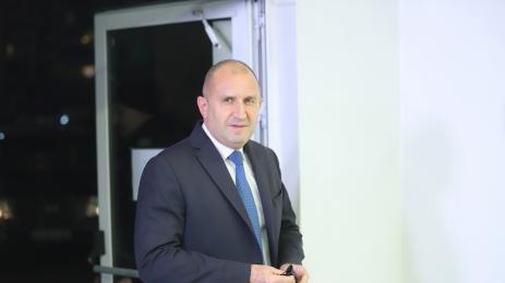 Румен Радев