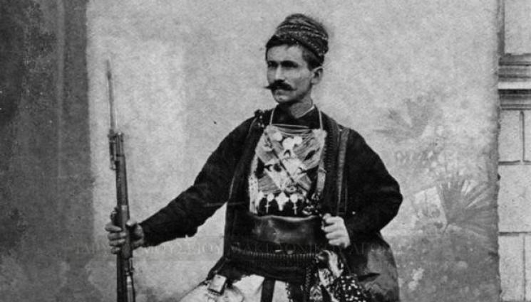 войводи - ГЕРОИ ОТ МИНАЛОТО: Отравят Постол войвода, инсценират сражение