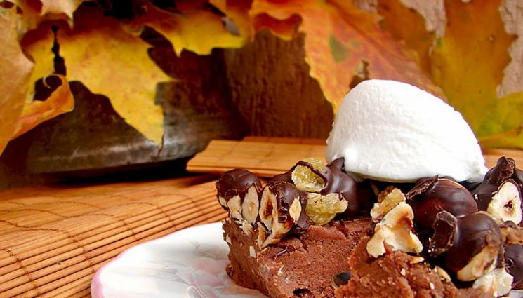 Сладкиш - Есен, есен – вкусен сезон:  Кулинарни изкушения с кестени