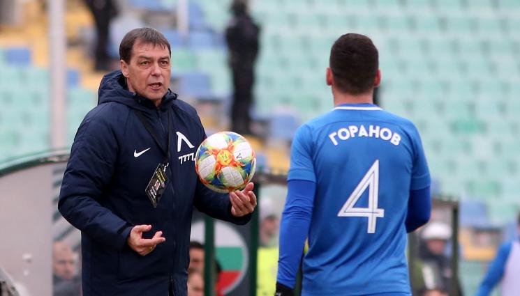 Петър Хубчев - Левски плаща на Хубчев с лихвите