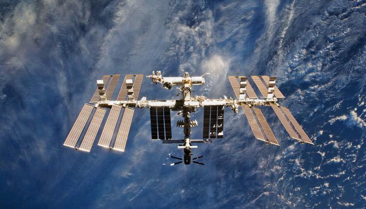 Астро - АСТРО: Извънземните са тук: Истории за близки срещи с обитатели на други планети (СНИМКИ)