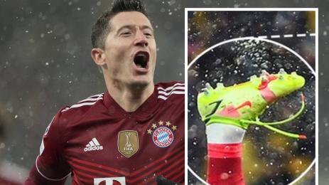 Левандовски Байерн ножица