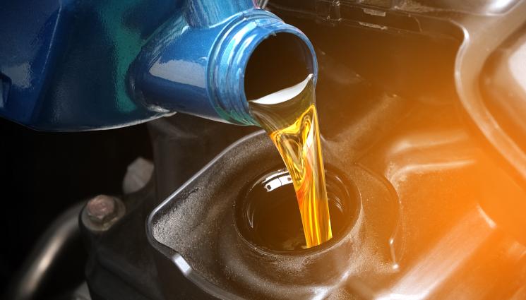 дизел - Групичка с крадливи наклонности изнесла нафта за 2 милиона долара от военната база на САЩ в Румъния