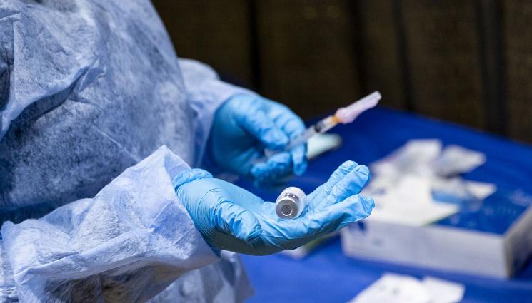 Биоритъм - Две COVID ваксини предизвикват оток и шум в ушите