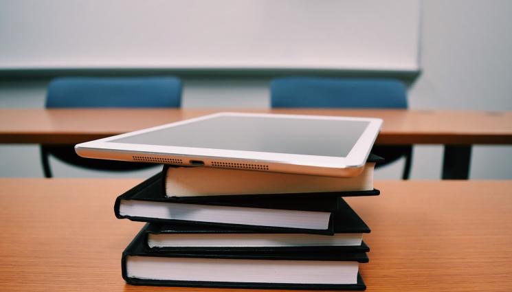 Биоритъм - СКАНДАЛЪТ „КОСМОС“: УЧИЛИЩЕ-ПРИЗРАК ИЛИ ГНЕЗДО ЗА СЕКТАНТИ? МОН погна школото в Осоица!