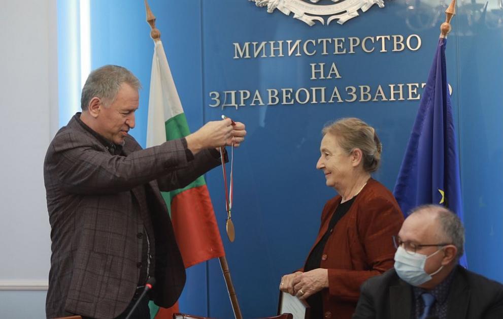 Кацаров и Кожухарова златен медал
