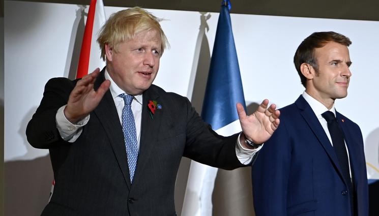 Борис Джонсън Еманюел Макрон - Макрон нарече Борис Джонсън „клоун, управляващ велика страна“