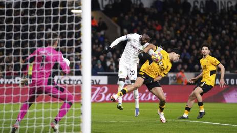 Улвърхемптън Бърнли