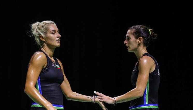 Стоеви - Сестри Стоеви не се дадоха и на индийки, стигнаха полуфиналите в Бали