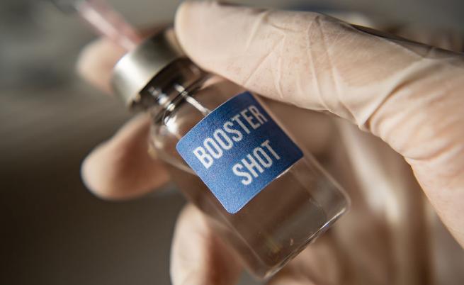 Moderna и Pfizer прогнозираха ежегодни ваксинации срещу COVID-19