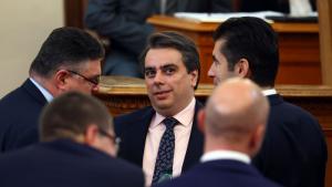 Заместник министър председателят по еврофондовете и министър на финансите Асен Василев