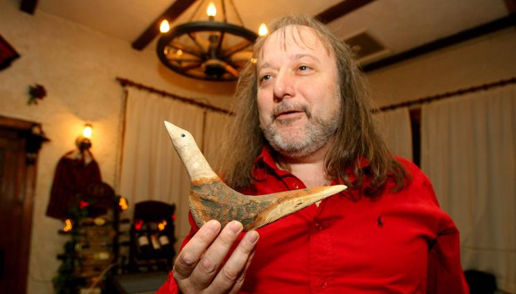 Володя Стоянов - СЛЕД ТЕЖЪК COVID: Володя Стоянов прескочи трапа, прави курбан