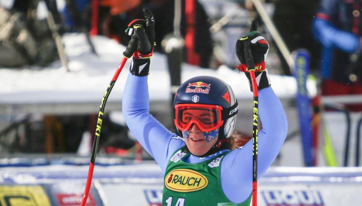 София Годжа Лейк Луиз - Италианската фурия София Годжа издуха всички за трета поредна победа в ските