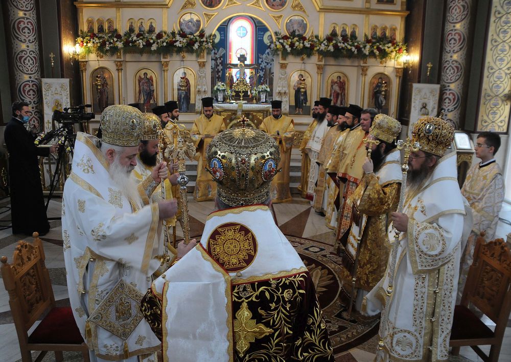 В Пловдив Светата архиерейска литургия бе водена от пловдивският владика митрополит Николай