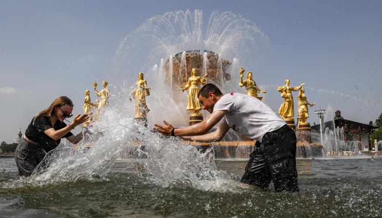 Астро - АСТРО: И бракът има своя зодия. Датата, на която е сключен съюзът се отразява на връзката