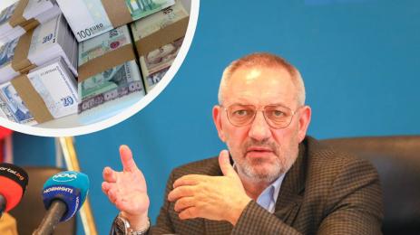 Андрей Кузманов