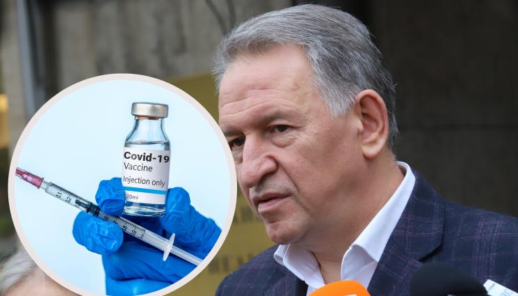 Кацаров ваксина - Кацаров си постави бустерна доза и заяви: Ваксината е доказала безопасността си