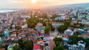 Над 90 от туристите във Варна по време на Великденските