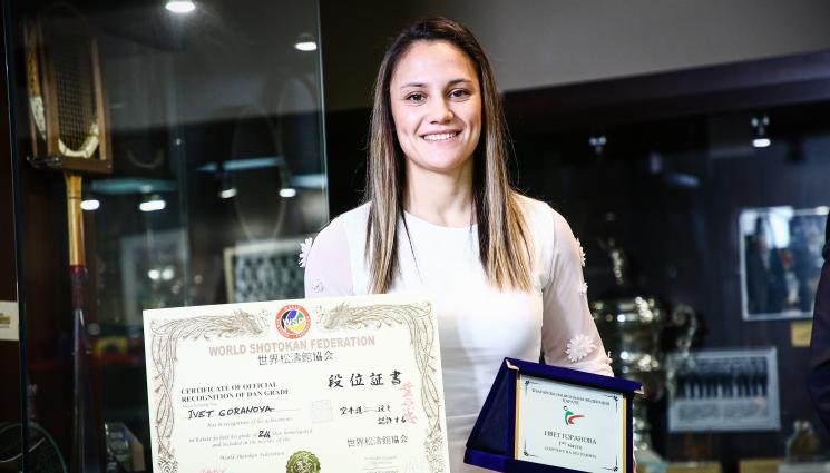 Ивет Горанова карате - Ивет Горанова спортист №1 на федерацията по карате, бойното изкуство влиза в училищата (СНИМКИ)