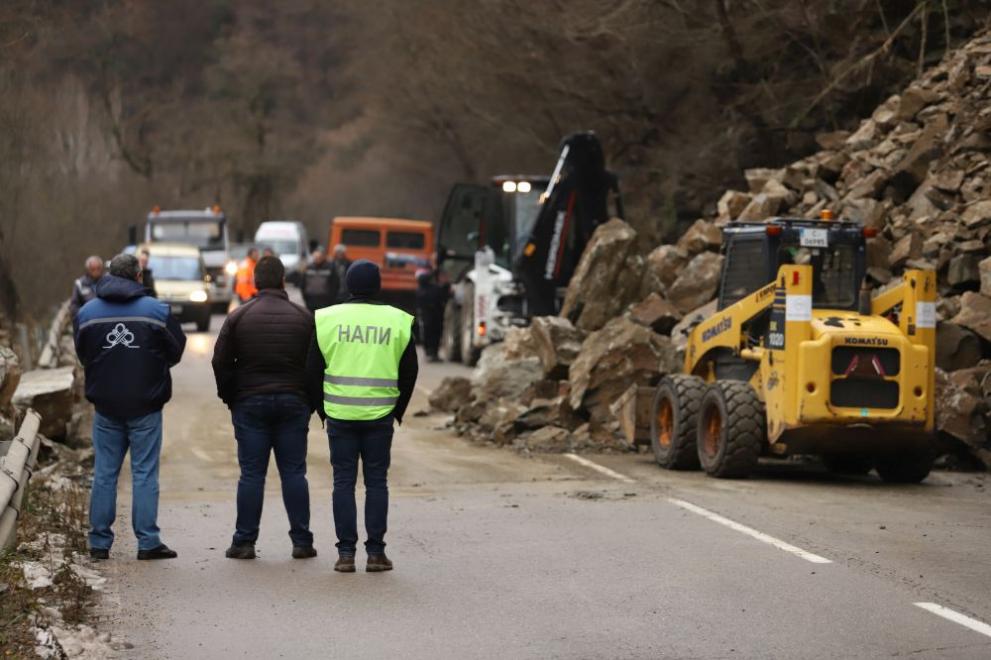  Самоковско шосе свлачище 