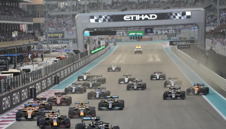 Формула 1 - Седем отбора от Ф1 са под въпрос за последните 4 старта, алармира шефът на Ред Бул