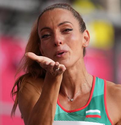 Ивет Лалова