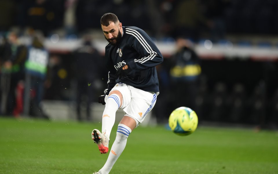 Реал Мадрид и Атлетико Мадрид играят при резултат 0:0 в