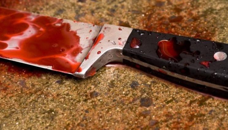 глава - Брутален любовник отрязал главата на любимата и я отнесъл със себе си, за да бъде винаги с него