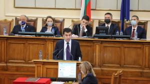 Кирил Петков
