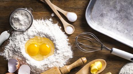 яйца брашно