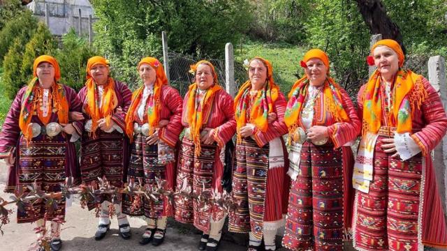 Вписаха „високото пеене”, характерно за Долен и Сатовча, в регистъра на ЮНЕСКО