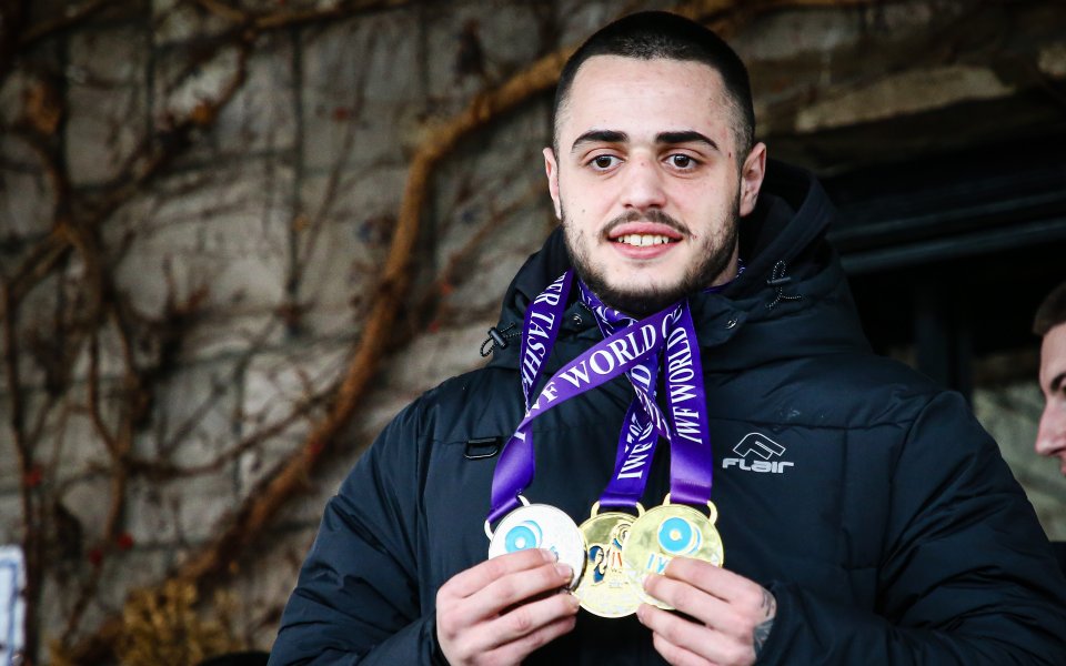 Въпреки че спечели първата си световна титла едва на 17-годишна