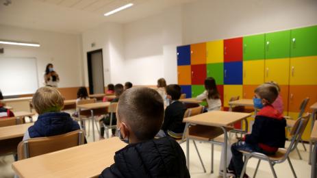 деца Омикрон