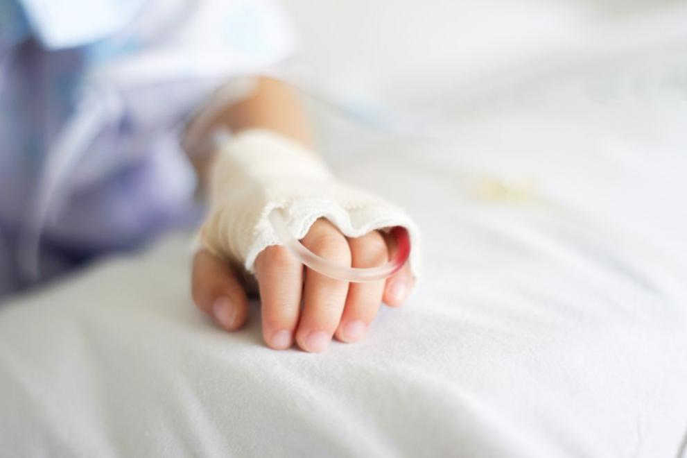 Бургаско отбеляза рекорд на хоспитализираните с COVID-19 деца. От 130 легла