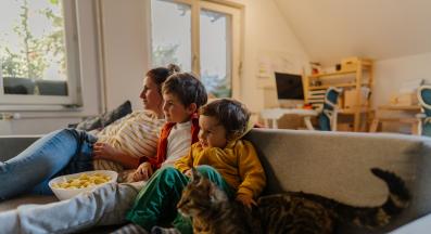 семейство и котка