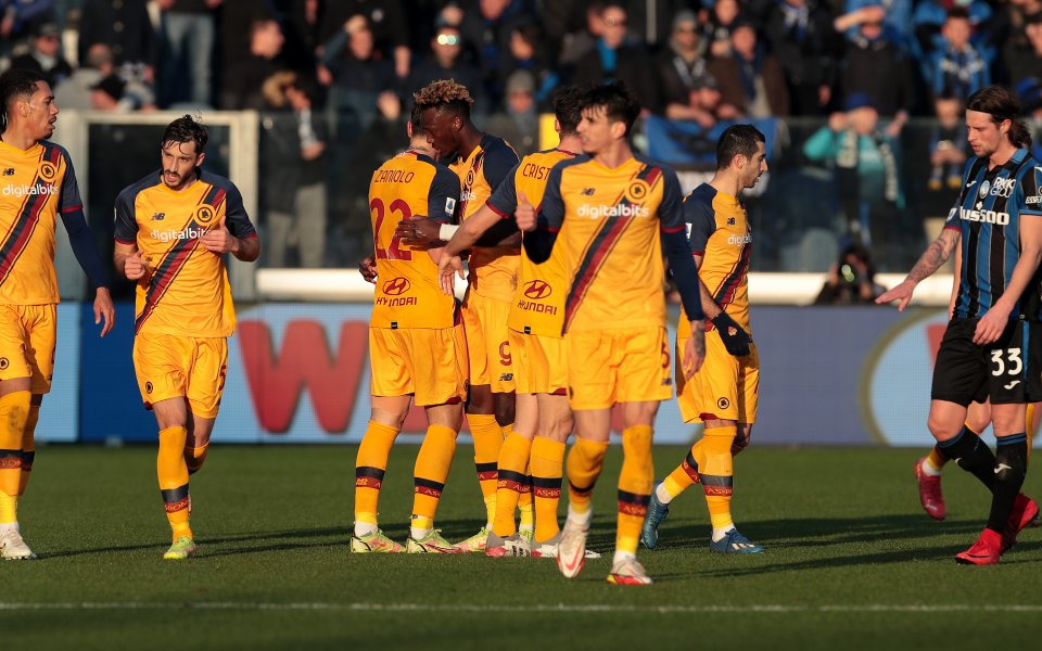 Аталанта и Рома играят при резултат 1:2 след попаденията на