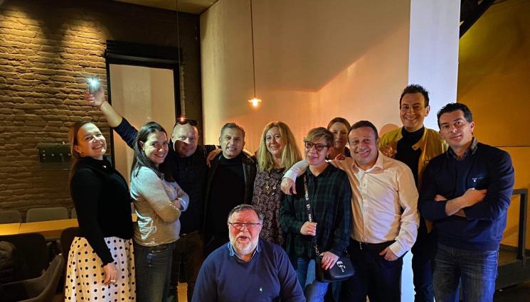 Димитър Рачков - Рачков празнува с Кака Лара 30 г. от студентството