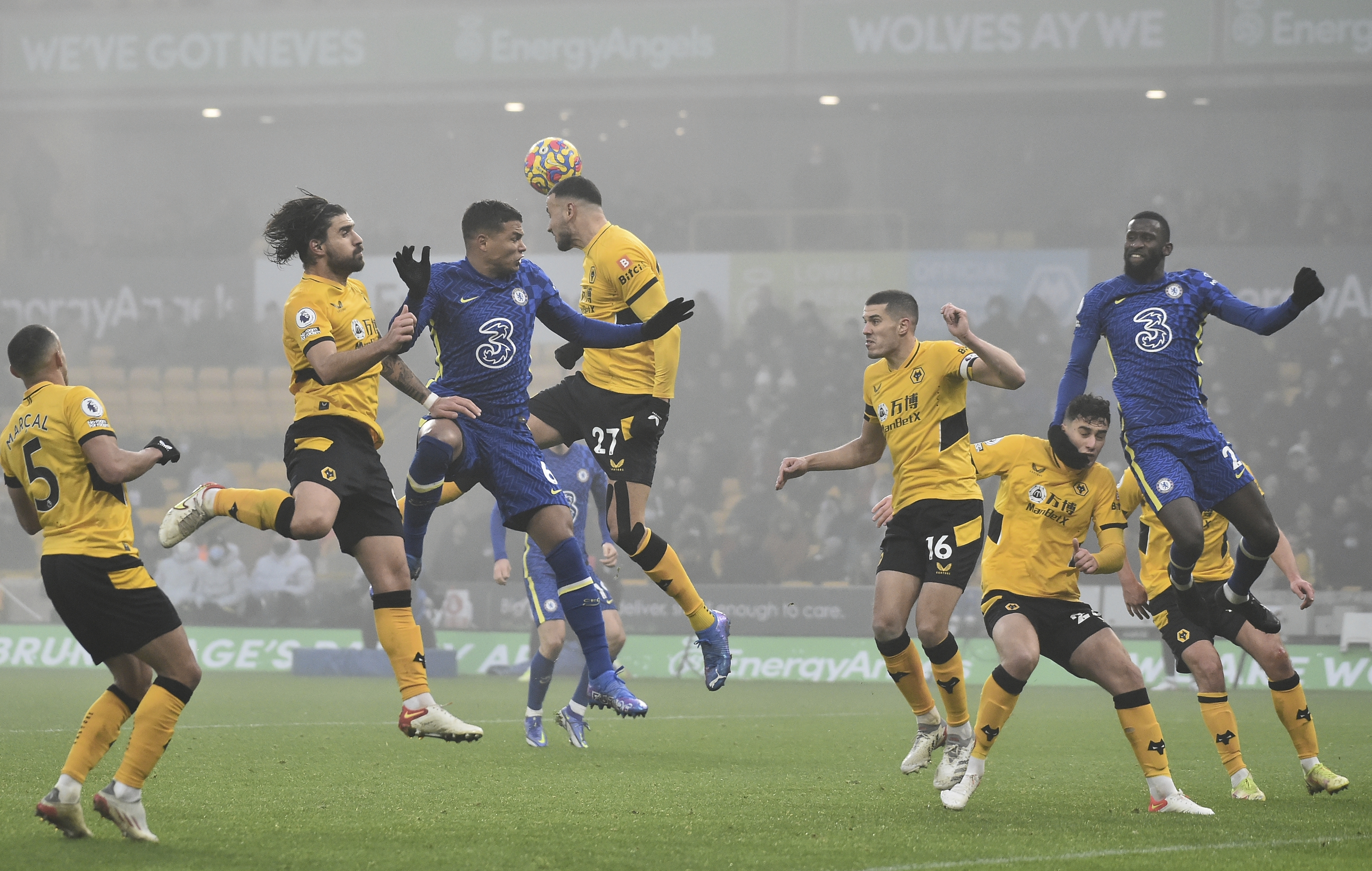 Улвърхемптън Челси