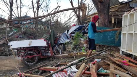 филипини тайфун