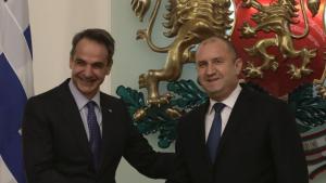Радев и Мицотакис