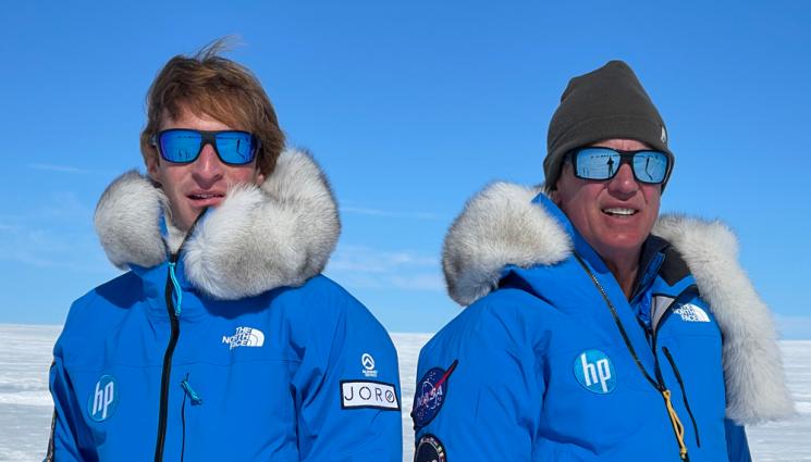 Астро - НАСА учи астронавти за срещи с извънземни