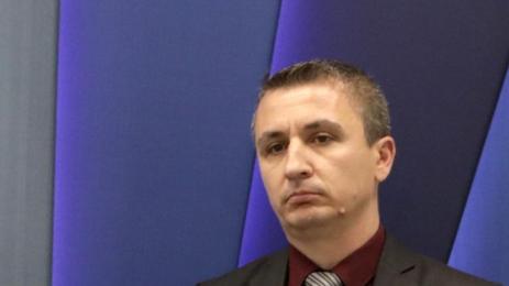 Александър Николов